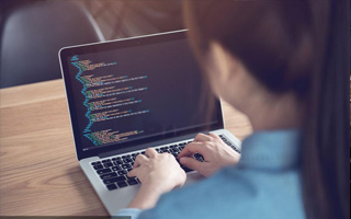 弥勒 api php源码,下载的php源码怎么运行呢？